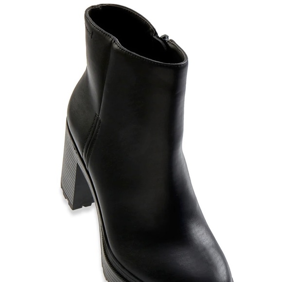 Almond Toe Bootie Block Heel - Picture 2 of 3